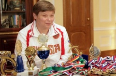 Надежда опять первая